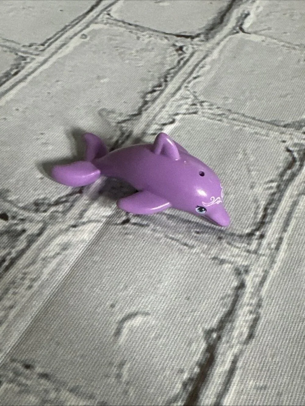 Lego Medium Lavender Dolphin, Friends / Elves, Jumping Animal #19